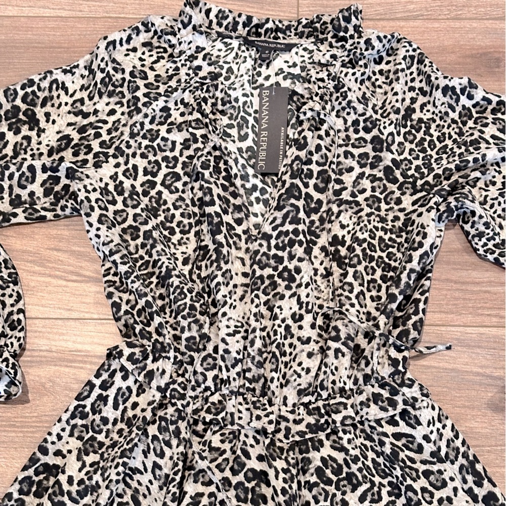 NWT! Banana Republic Asymmetric Hem Leopard Print Midi V-Neck Dress Size 6 - Picture 5 of 10